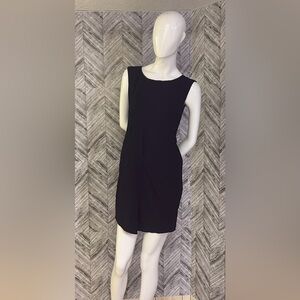 Zenobia size 6 women’s sleeveless mini black dress